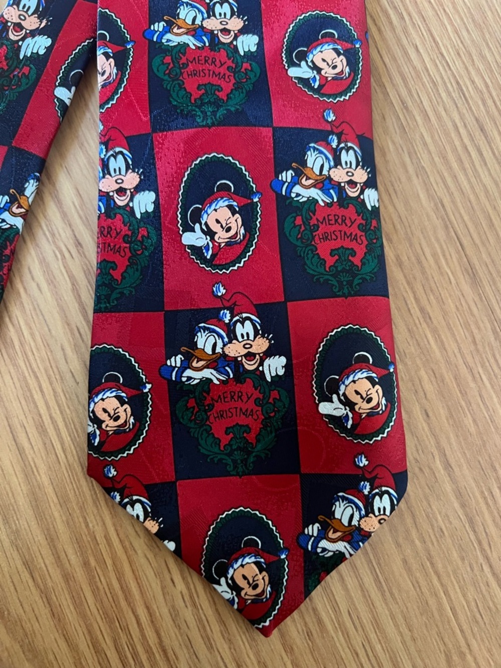 Disney Red and Black Mickey & Friends Christmas Tie - Picture 2 of 6